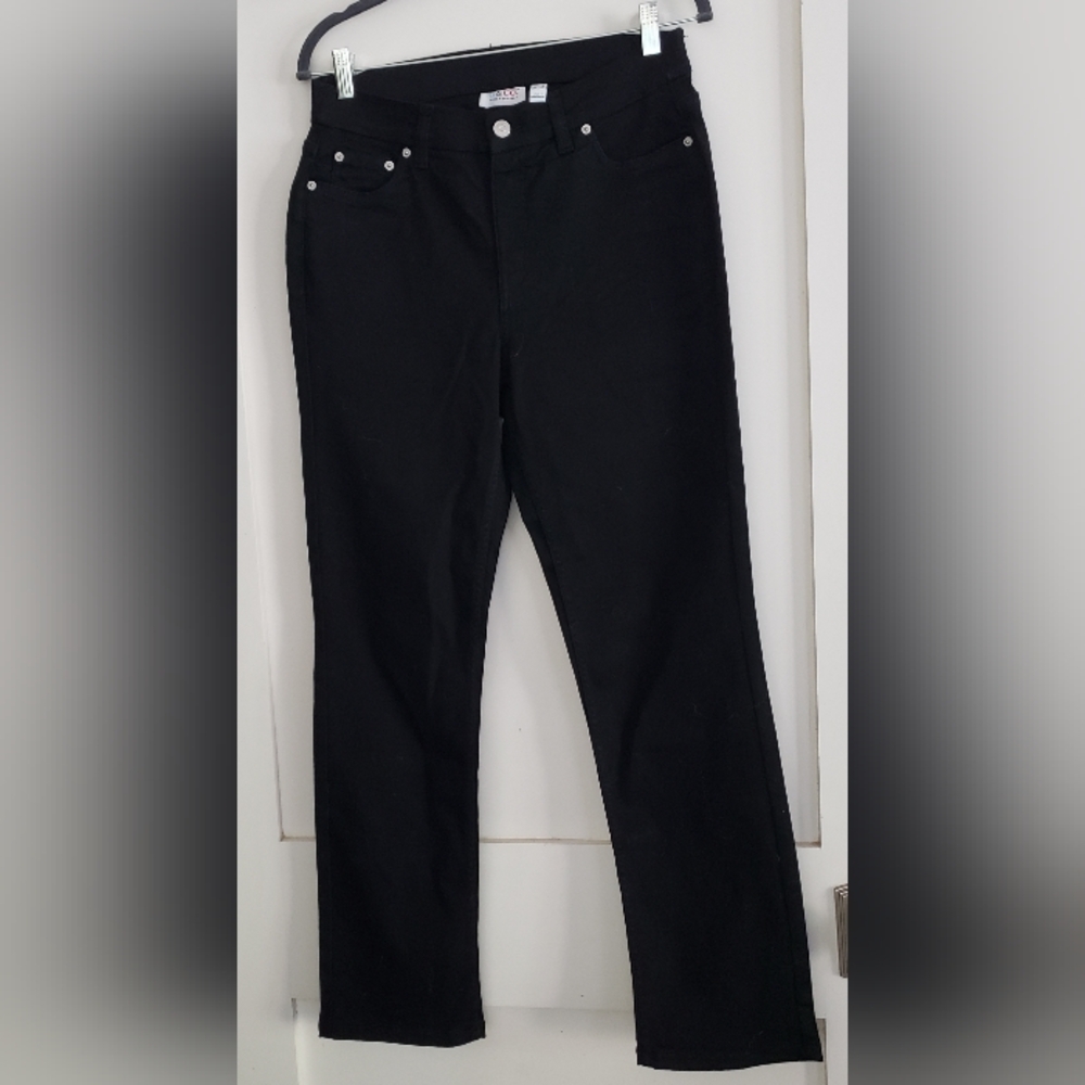 d & co Black Pull On Jeans, Size 10,  Not Used